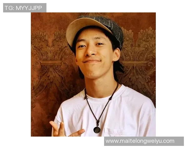 齐麟崛起之路：从默默无闻到篮球场上的璀璨明星