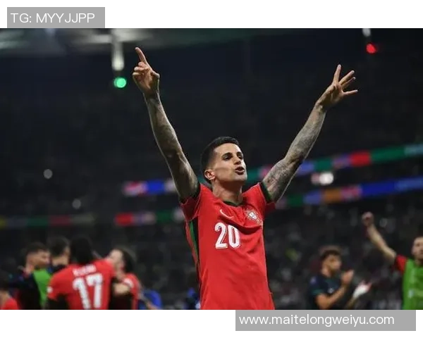 坎塞洛的足球之路：从天才少年到世界级后卫的成长历程与挑战