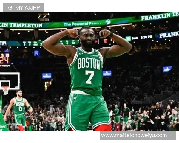 杰伦布朗的篮球之路:从新星到NBA巨星的成长历程与挑战