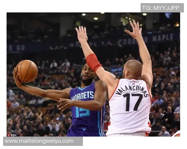 贾雷斯沃克在NBA新赛季的崛起与挑战分析