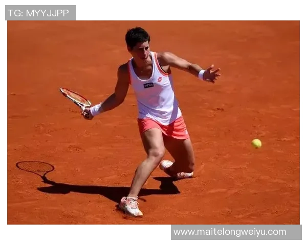 周敏专访：从青涩球员到网球明星的成长之路回顾与展望